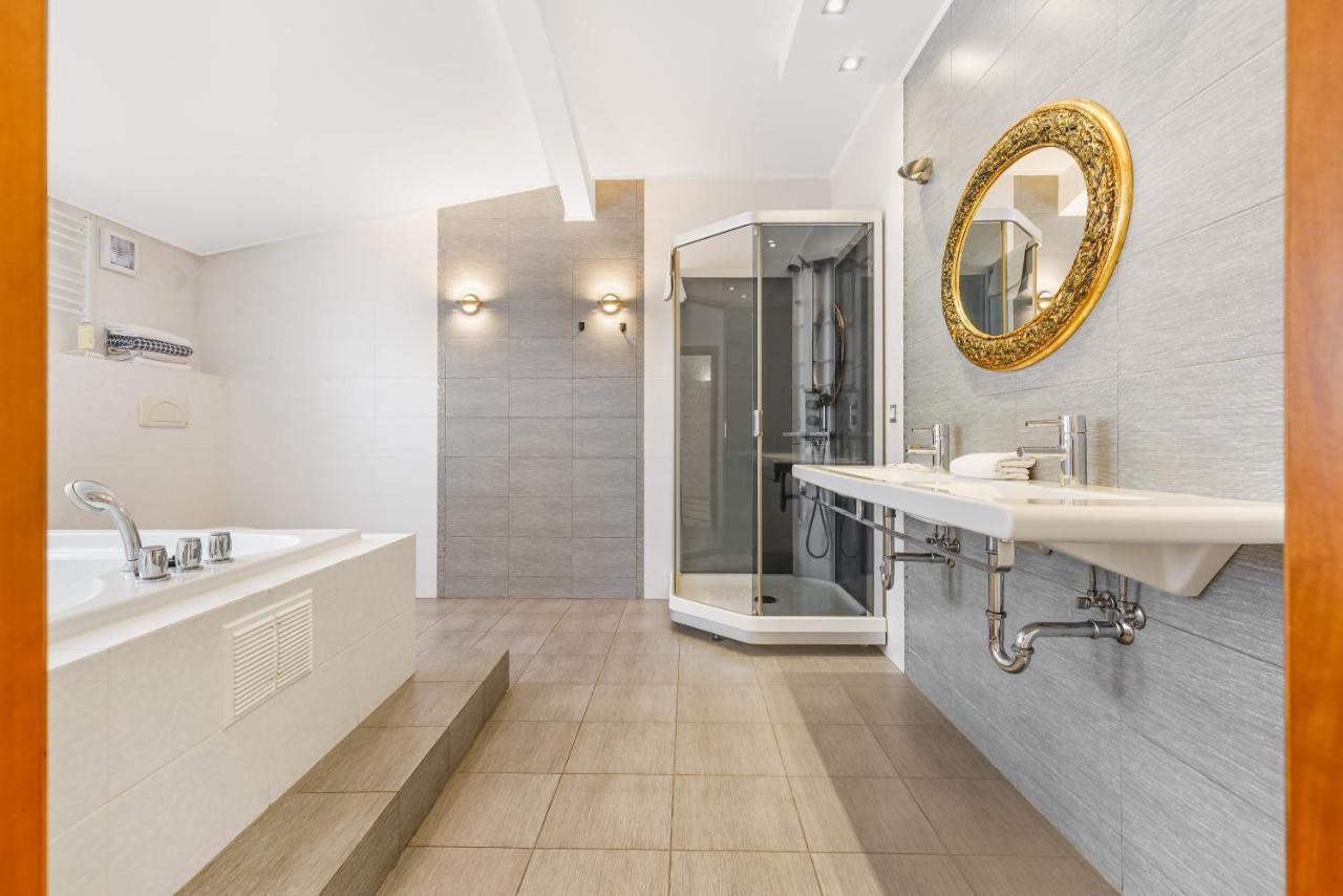 Deribasivska Cozy 4-Room Apartment Одесса Экстерьер фото